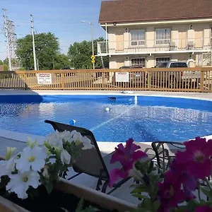 Falls By The Falls 3* Niagarawatervallen